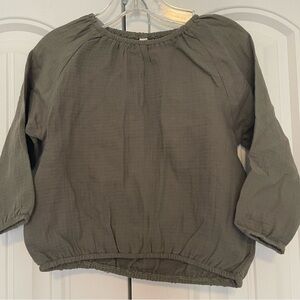 Quincy Mae Cinch Long Sleeve Tee with matching bloomers size 18-24M